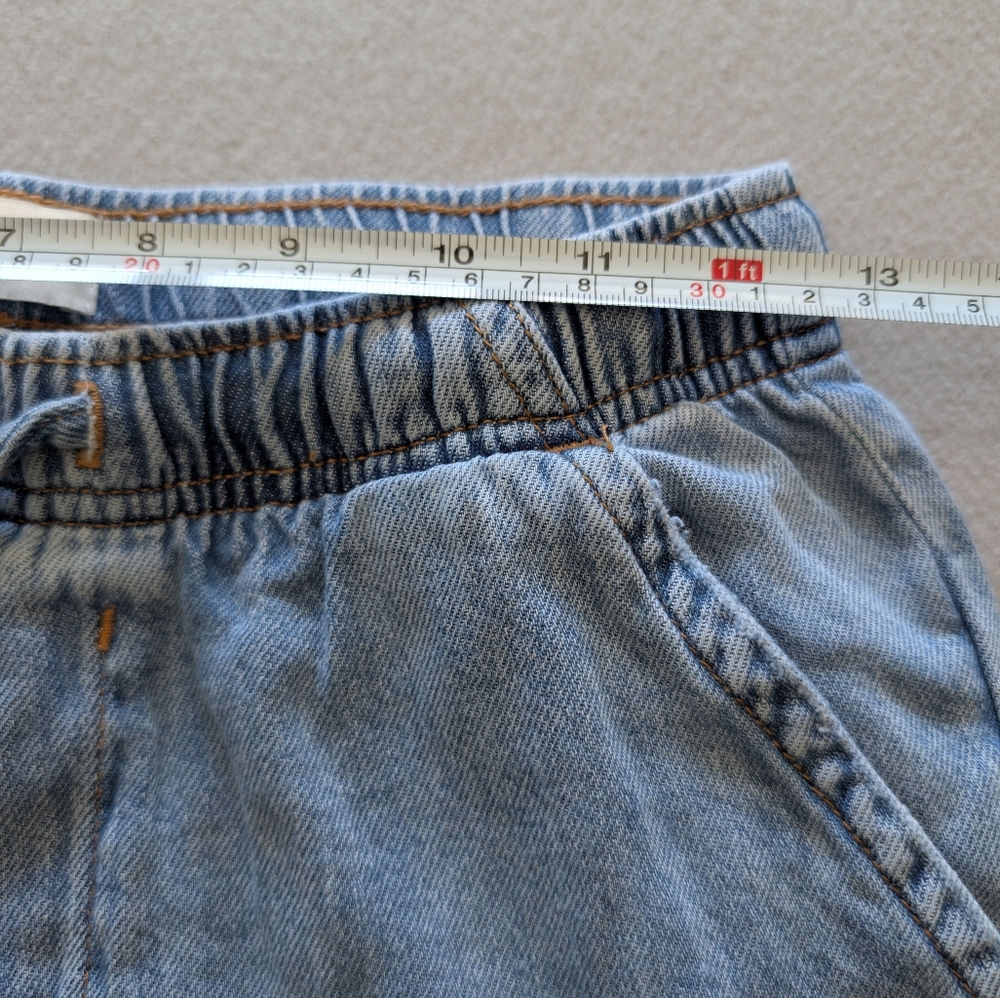 Zara Loose Fit Denim Cargo Midi Shorts Casual Utility Light Wash Youth 11/12 image 6